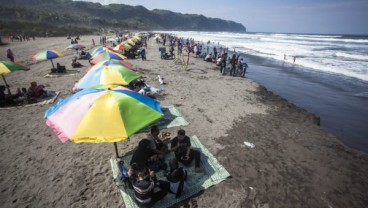 Libur Lebaran, Pantai Parangtritis Terus Memikat Wisatawan