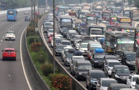 ARUS BALIK: Volume Kendaraan di Tol Cipali Mulai Padat,  Ini Foto-fotonya