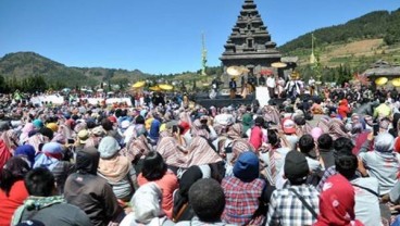 ARUS BALIK: Dieng-Pekalongan Via Batur Padat Merayap