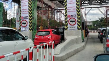 Diskon Tarif,  Penggunaan Transaksi Kartu Elektronik Tol Tangerang-Merak Capai 20%
