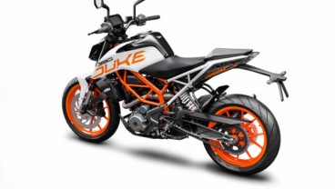 PASAR MOTOR PREMIUM: KTM Boyong Duke 390 ke Indonesia