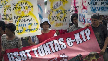 KPK Didesak Tunjukkan Kesungguhan, Tahan Tersangka Korupsi KTP Elektronik