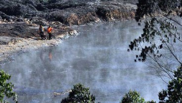 Turis Dilarang ke Bibir Kawah Dieng