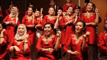 Paduan Suara Mahasiswa UI Paragita Berlomba di Spanyol