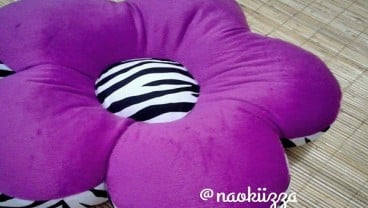 Cermat Memilih Bantal Sofa