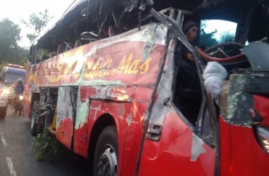 10 Tewas, Ini Foto Tabrakan Maut Bus dengan Truk di Probolinggo