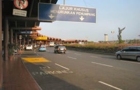 CUACA PENERBANGAN 16 JULI: Halimun di Bandara Soekarno Hatta