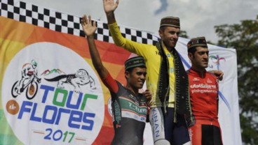 Thomas Lebas Juara Umum Tour de Flores 2017