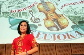 Sundari Soekotjo, Mengenalkan Musik Keroncong di Sekolah