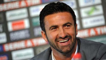 Minim Pengalaman, Panucci Latih Timnas Albania