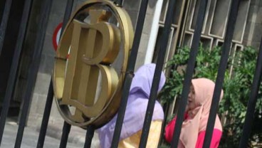 DAYA BELI MASYARAKAT : Pertumbuhan Ekonomi Menguat pada Semester II