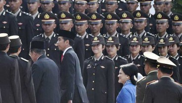 Lantik Perwira Muda TNI & Polri: Presiden Jokowi Ingatkan Perubahan di Generasi Y