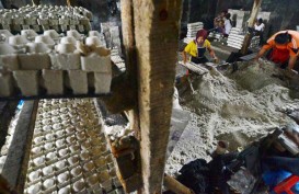 Garam Langka, Pemkot Surabaya Berdayakan Koperasi