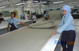 KINERJA INDUSTRI MANUFAKTUR : Lampu Kuning bagi PDB