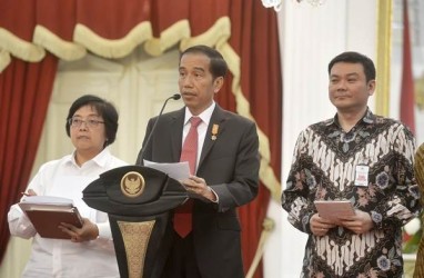 Hari Lingkungan Hidup 2017: Jokowi, Hutan Jati dan Kemiskinan