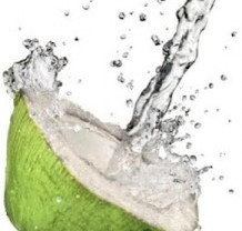 Apakah Minum Air Kelapa Saat Perut Kosong Baik bagi Kesehatan?