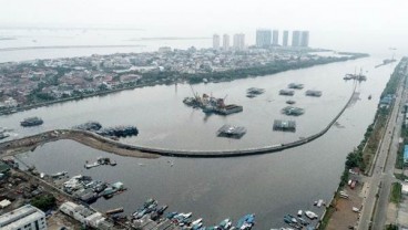 PENGAMANAN PANTAI DKI : Tanggul Terbangun 2.689 Meter