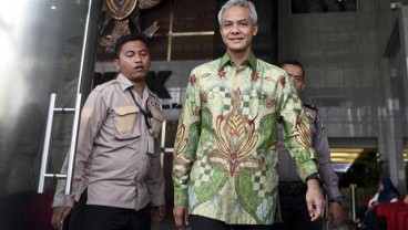 PILGUB JATENG 2018 : Utusan Ganjar Pranowo Ambil Formulir ke Sekretariat PDIP