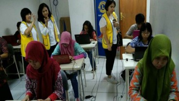 Politeknik Negeri Jakarta dan LCJM Gelar Lomba Mengetik Cepat