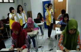 Politeknik Negeri Jakarta dan LCJM Gelar Lomba Mengetik Cepat