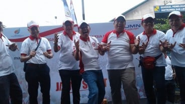 4 BUMN Jabar Gelar Jalan Sehat