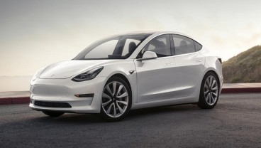 AUTOVAGANZA : Penampakan Tesla Model 3