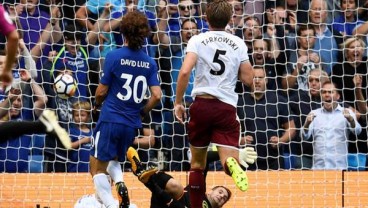 HASIL LIGA INGGRIS 2017: Chelsea Telan Pil Pahit, Tumbang 2-3 dari Burnley
