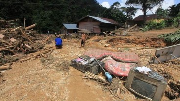 Banjir Bandang di Bangladesh Tewaskan Sedikitnya 18 Orang