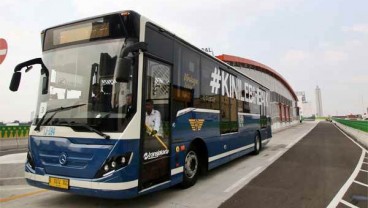 Transjakarta Targetkan 100 Bus Beroperasi di Koridor 13