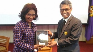 Susi Pudjiastuti Berikan Kuliah Umum di Hadapan Ribuan Mahasiswa Unpad