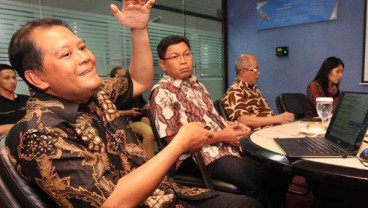 PENJUALAN SEMEN  : Proyek Pemerintah Katrol Kinerja SMGR