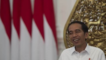 BENDERA INDONESIA TERBALIK: Presiden Jokowi Tunggu Permintaan Maaf Resmi