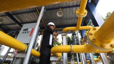 Tangki Penyimpan Gas Pertamina di Makassar Ambruk