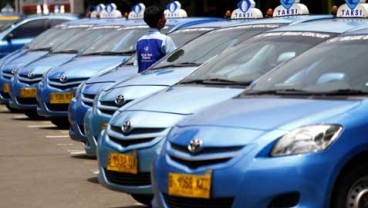 Pendapatan Emiten Transportasi Darat Terus Tergerus