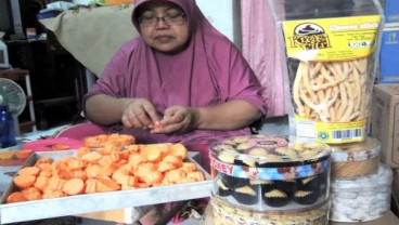 Pakai Gas Bumi, Daerah Rungkut Lor Surabaya Menjadi Kampung Kue
