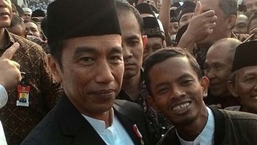 "Pak Presiden, Itu Buku Karya Saya," Ujar Khoer Jurzani