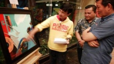 8 Perupa C'Art Community Pameran Lukisan Dancing With Colors