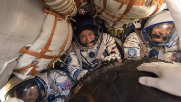 Rekor 665 Hari di Orbit, Astronaut Ini Kembali ke Bumi