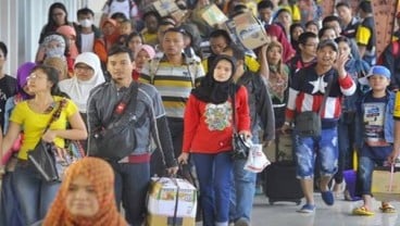 Pasca Idul Adha : Jumlah Penumpang Turun di Jakarta Masih Tinggi