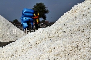 Stok Garam di Pamekasan 18 Ton