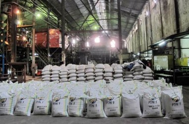 KOMODITAS GULA : Suplai Melejit, Harga Makin Pahit
