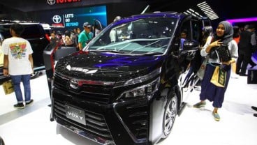 Hadji Kalla Mulai Pasarkan Toyota Voxy