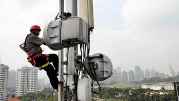 LELANG 2.100 MHZ 7 2.300 MHZ: Operator Bersaing Ketat