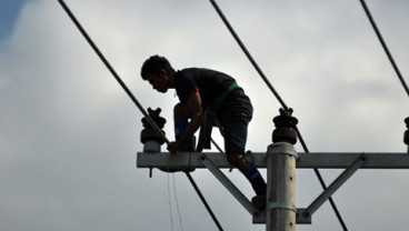 Semrawut, Kabel Udara di Bandung Akan Ditertibkan