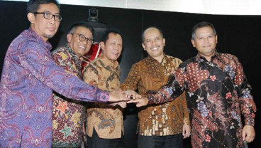 SUMBER PENDANAAN : SMGR Kaji Penerbitan Obligasi Hingga Rp2 Triliun