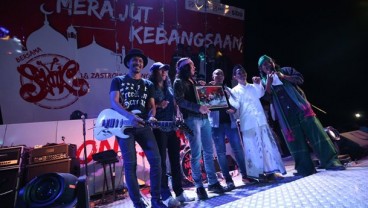 Tausiah di Atas Panggung Musik Rock, Begini Responnya