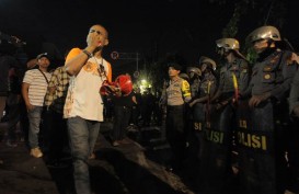 Termakan Hoax Isu PKI, 22 Pelaku Anarkis di LBHI Diamankan, 5 Polisi Luka-luka