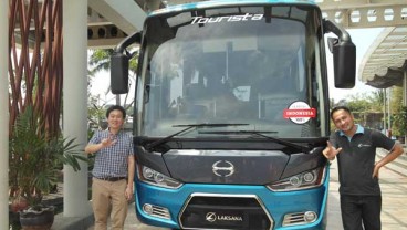 PERUSAHAAN KAROSERI : Laksana Bus Targetkan Penjualan Naik 20%