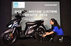 KENDARAAN ELEKTRIK: Sepeda Motor Listrik Siap Serbu Pasar