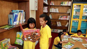 Begini Cara Agar Anak Suka Membaca